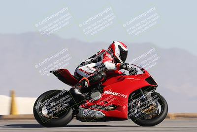media/Dec-01-2025-Moto Forza (Mon) [[2daa91e15f]]/2-Intermediate Group/Session 2 Turn 9 Entry/